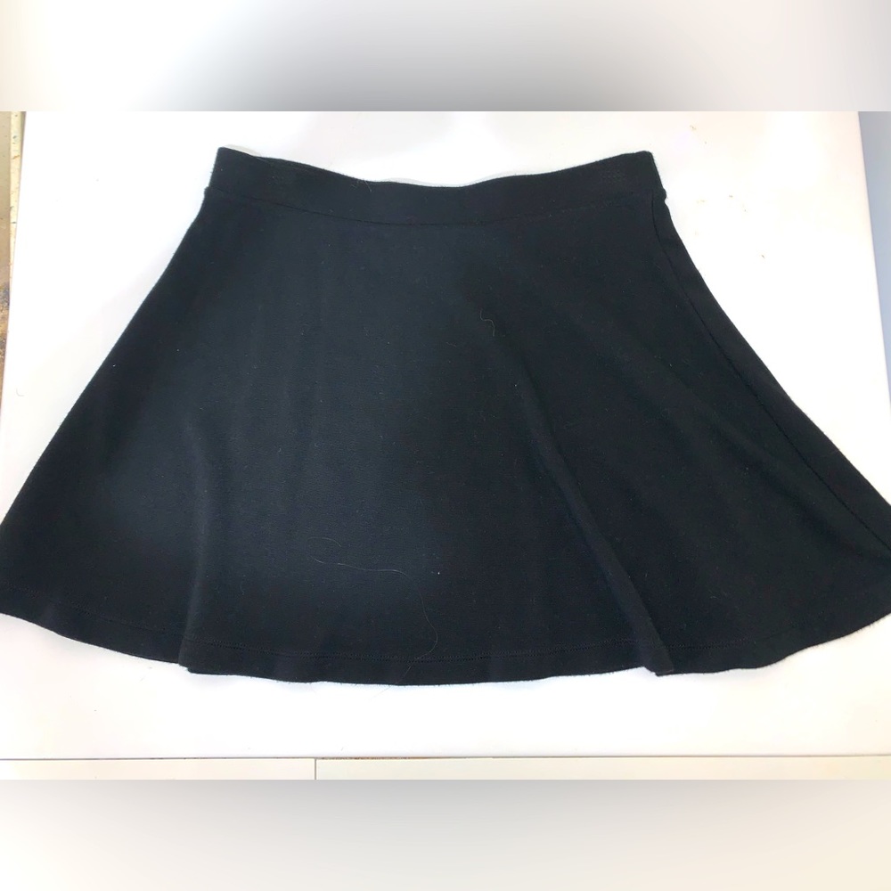 Forever 21 black medium mini skirt